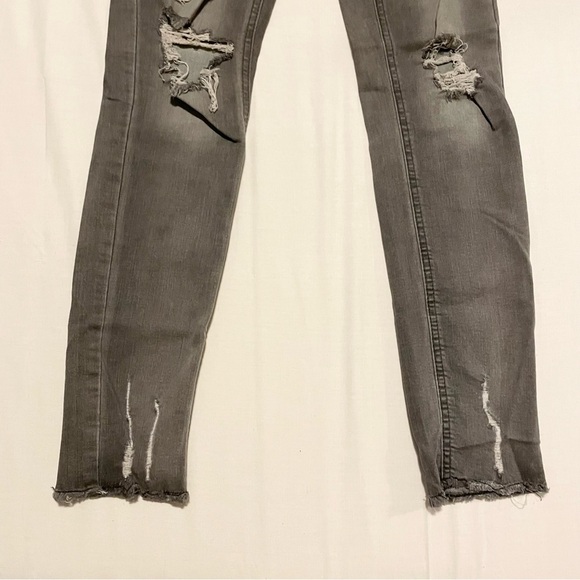 Jeaniologie Women Size 6 High Rise Skinny Jeans Distressed - Picture 8 of 16